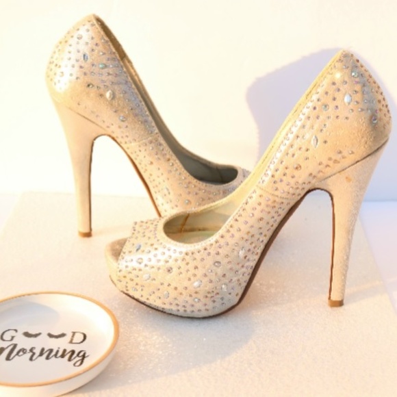 D Shoes - Size 6 Studed gem Nude Silver Heels